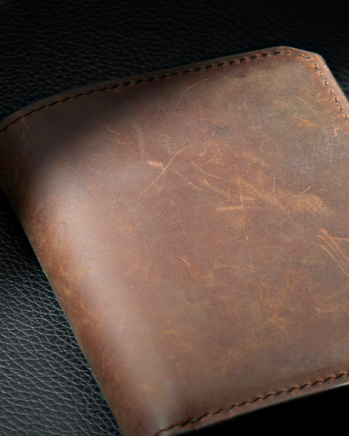 Astor Leather Travel Pouch